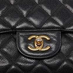 Pre Owned Chanel Black Quilted Caviar Leather Maxi Classic Single Flap Bag