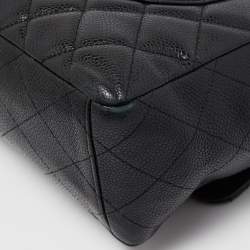 Pre Owned Chanel Black Quilted Caviar Leather Maxi Classic Single Flap Bag