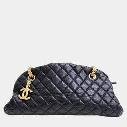 Chanel Black Vertical Quilted Leather Large Mademoiselle Tote Chanel