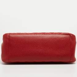 Pre Owned Chanel Red Quilted Caviar Leather Grand Shopper Tote