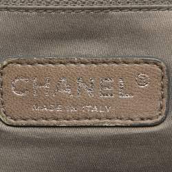 Pre Owned Chanel Black Patent Vinyl Graphic Edge Classic Flap Bag