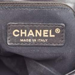 Pre Owned Chanel Black Quilted Leather Chain Me Flap Bag