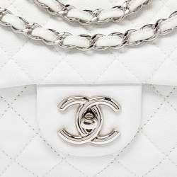 Pre Owned Chanel White Quilted Caviar Leather Maxi Vintage Classic Single Flap Bag