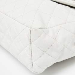 Pre Owned Chanel White Quilted Caviar Leather Maxi Vintage Classic Single Flap Bag