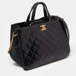 Pre Owned Chanel Black Quilted Leather Small Straight-Lined Shopper Tote