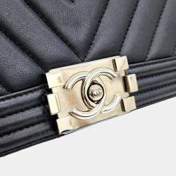 Chanel Navy Blue Lambskin Leather Medium Chevron Boy Shoulder Bag 