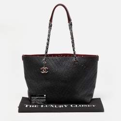 Pre Owned Chanel Black Perforated Caviar Leather Medium Shopper Tote