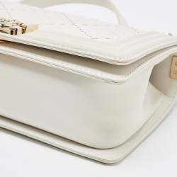 Pre Owned Chanel White Stitch Quilted Leather Medium Boy Flap Bag