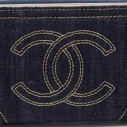 Pre Owned Chanel Navy Blue/Gold Denim CC Zip Around Wallet