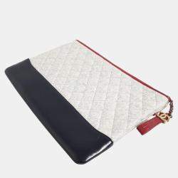 مملوكة مسبقًا Chanel Multicolour Gabriel Clutch