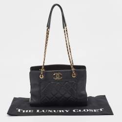 Pre Owned Chanel Black Quilted Leather CC Chain Tote