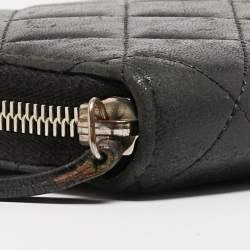 Pre Owned Chanel Black Quilted Leather Zip Around Classic Organizer