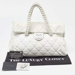 Pre Owned Chanel White Quilted Leather Hidden Chain Flap Bag