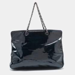 Pre Owned Chanel Teal Patent Leather XL Lipstick Tote