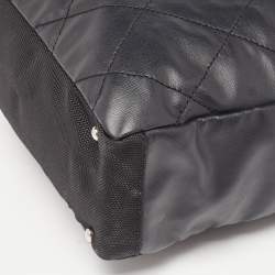 Pre Owned Chanel Black Quilted Vinyl and Canvas Petite Paris Biarritz Bag