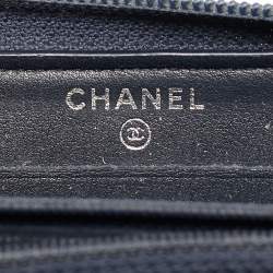 Pre Owned Chanel Dark Blue Chevron Leather Boy Zip Around Wallet