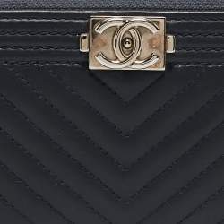 Pre Owned Chanel Dark Blue Chevron Leather Boy Zip Around Wallet
