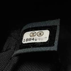 Pre Owned Chanel Black Leather Medium Boy Reverso Bag