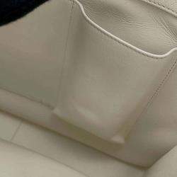 مملوكة مسبقًا Chanel White Leather CC Tote