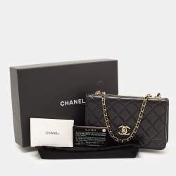 Pre Owned Chanel Black Quilted Leather Trendy CC Wallet On Chain