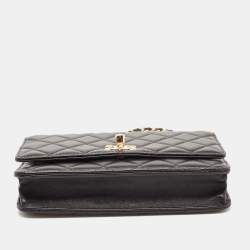 Pre Owned Chanel Black Quilted Leather Trendy CC Wallet On Chain