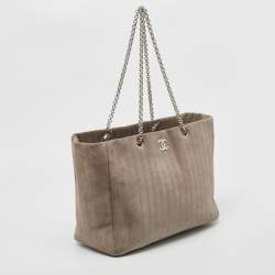 Pre Owned Chanel Grey Vertical Quilted Suede Large Mademoiselle Tote