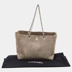 Pre Owned Chanel Grey Vertical Quilted Suede Large Mademoiselle Tote