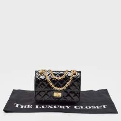 Pre Owned Chanel Black Quilted Patent Leather Reissue 2.55 Classic 224 Flap Bag