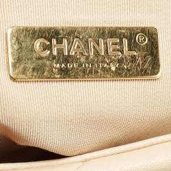Pre Owned Chanel Beige Quilted Leather Medium 19 Flap Bag