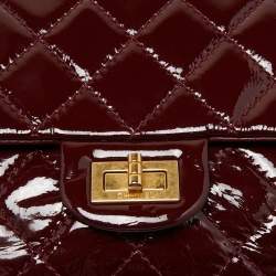 Pre Owned Chanel Red Quilted Patent Leather Classic 226 Reissue 2.55 Flap Bag