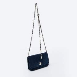 Pre Owned Chanel Navy Blue Quilted Velvet Pearl Crush Wallet on Chain 
