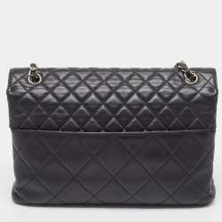 Pre Owned Chanel Black Quilted Leather In The Business Flap Bag