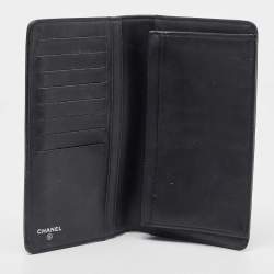 Pre Owned Chanel Navy Blue Leather CC Timeless Wallet