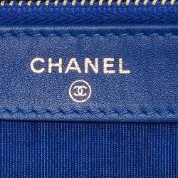 Pre Owned Chanel Blue Python Double Zip Chain Clutch