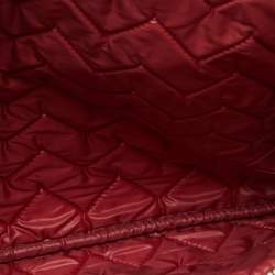 Pre Owned Chanel Red Chevron Quilted Caviar Leather Medium O'Case Pouch