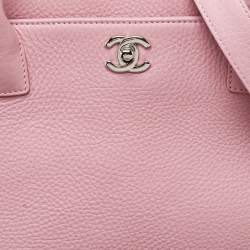 Pre Owned Chanel Pink Leather Executive Cerf Tote