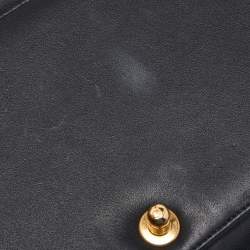 Pre Owned Chanel Black Quilted Leather New Medium Boy Shoulder Bag