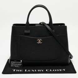 Pre Owned Chanel Black Leather Medium Neo Executive Shopping Tote
