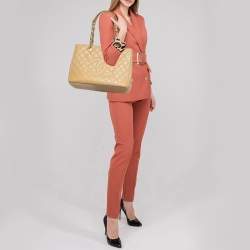 Pre Owned Chanel Beige Quilted Caviar Leather Grand Shopper Tote