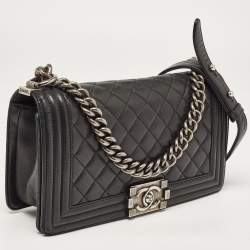 Pre Owned Chanel Black Quilted Leather Medium Boy Flap Bag