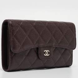 مملوكة مسبقًا Chanel Plum Quilted Caviar Leather Classic Flap Trifold Wallet