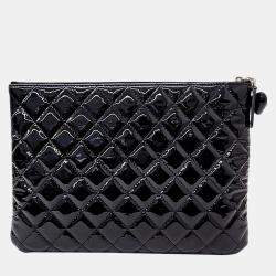 Pre Owned Chanel Camellia Patent Clutch Neodium