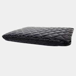 Pre Owned Chanel Camellia Patent Clutch Neodium
