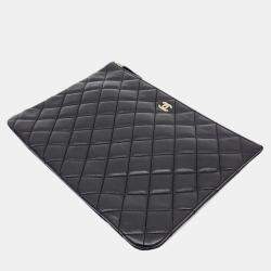 Pre Owned Chanel Lambskin Neodium Clutch