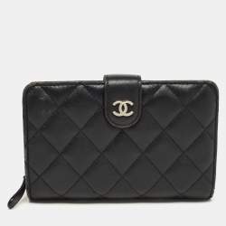 Pre Owned Chanel Black Quilted Leather CC French Wallet