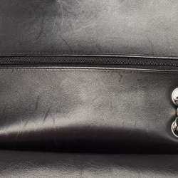 Pre Owned Chanel Black Chevron Leather Medium Classic Double Flap Bag