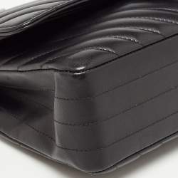 Pre Owned Chanel Black Chevron Leather Medium Classic Double Flap Bag