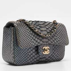 مملوكة مسبقًا Chanel Metallic Blue Python New Mini Classic Flap Bag