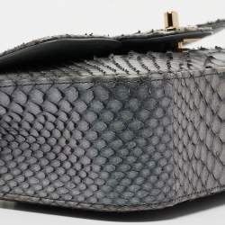 مملوكة مسبقًا Chanel Metallic Blue Python New Mini Classic Flap Bag