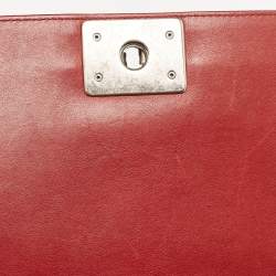 Pre Owned Chanel Red Chevron Leather Medium Boy Bag